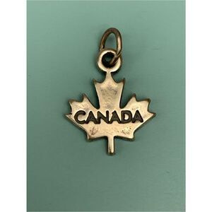 .925 Canada Sterling Silver Jewelry Charm #travel